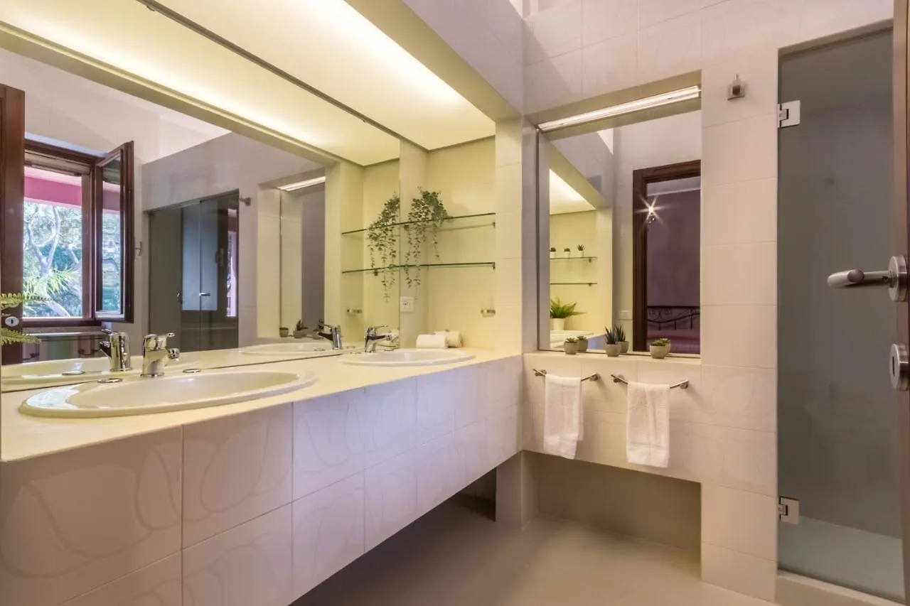 Villa Con Grande Giardino Ad 800 Mt Dal Mare كابيتانا 0*,